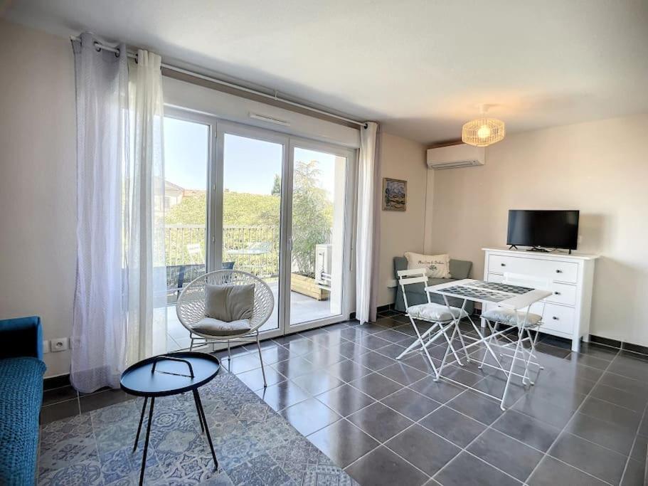 Apartment Serena Piscine Centre